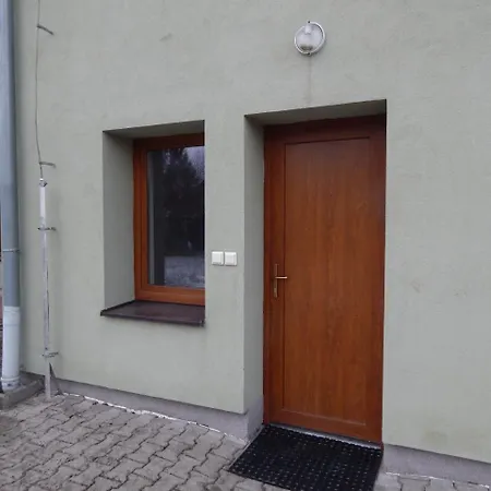 Apartment Apartman Pod Stranou