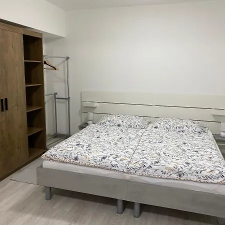 Apartman Pod Stranou
